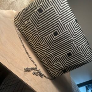 Geometric Black and White Clutch with Chain